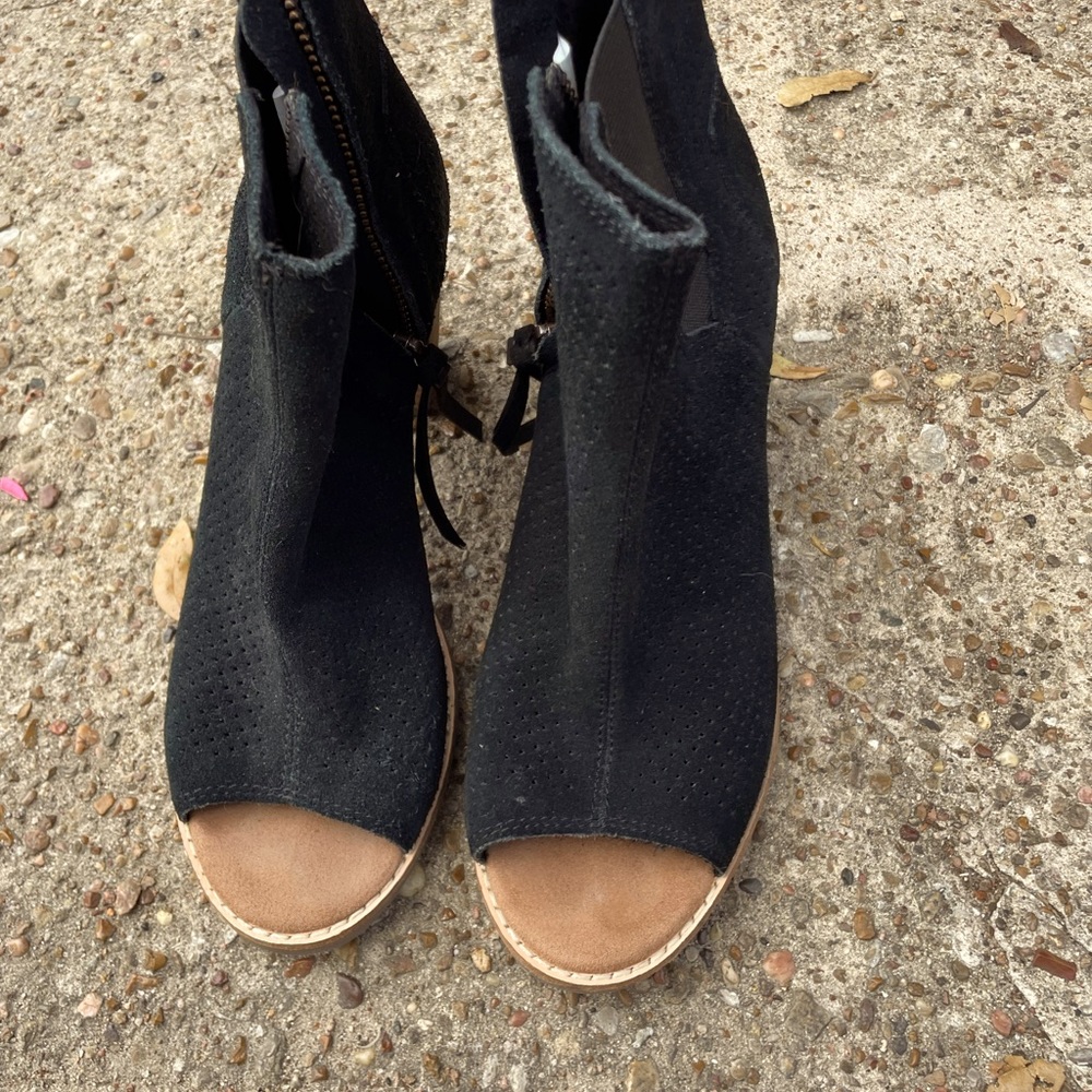 Peep Tow Booties by Tom’s!